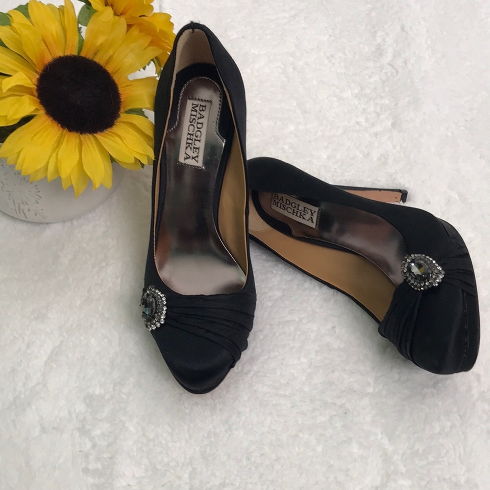 Badgley Mischka Odell Black Satin Heels - Picture 3 of 9